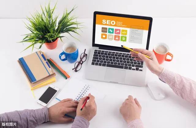 刘昊然亮相河海大学